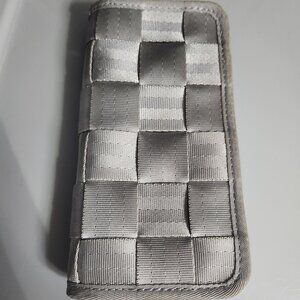 Harveys Silver Seatbelt Full Classic Wallet